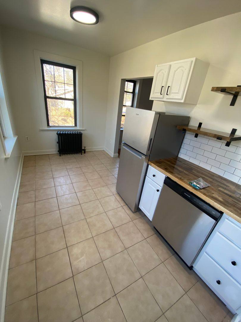 Apartment for rent at 304 Hillside Ave, Nutley, NJ 07110