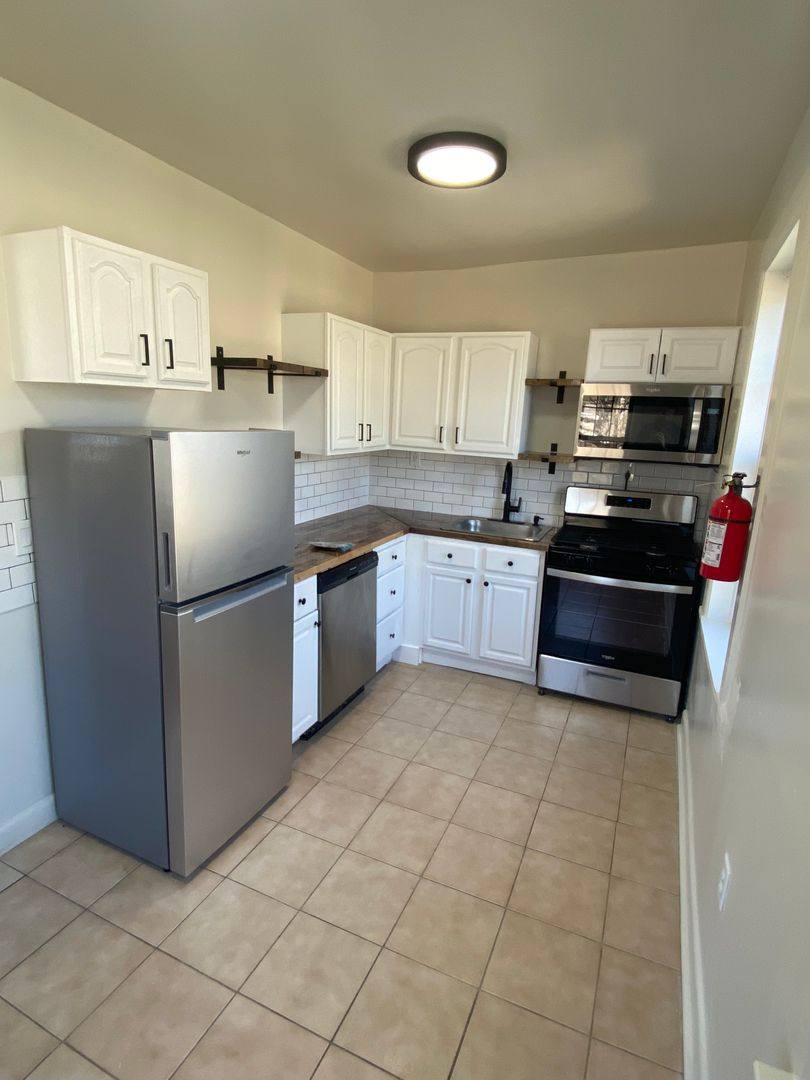 Apartment for rent at 304 Hillside Ave, Nutley, NJ 07110