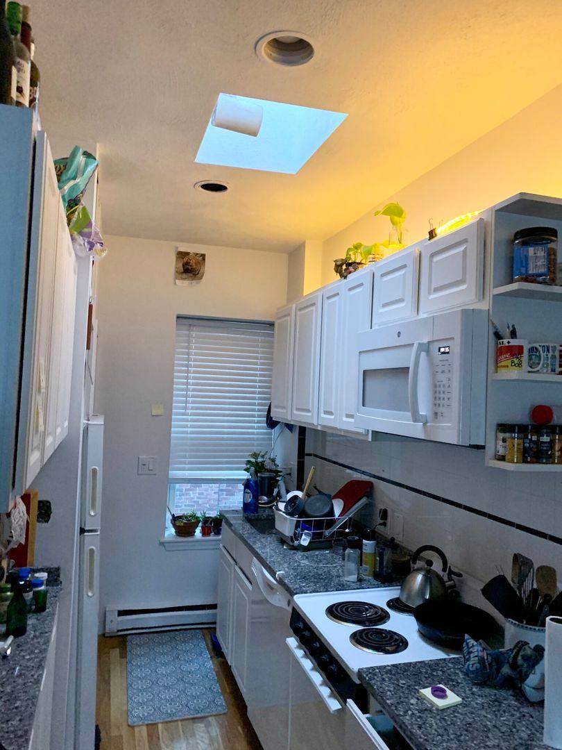 Apartment for rent at 55 Westland Ave #8H, Boston, MA 02115