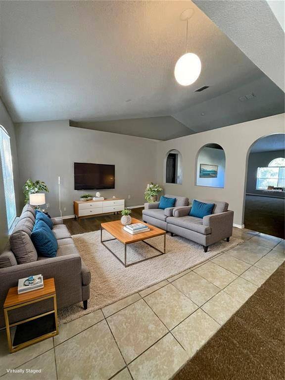 Apartment for rent at 1613 Sail Dr, Kissimmee, FL 34759
