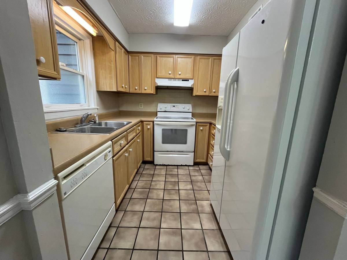 House for rent at 15 Pointer Place, Savannah, GA 31419