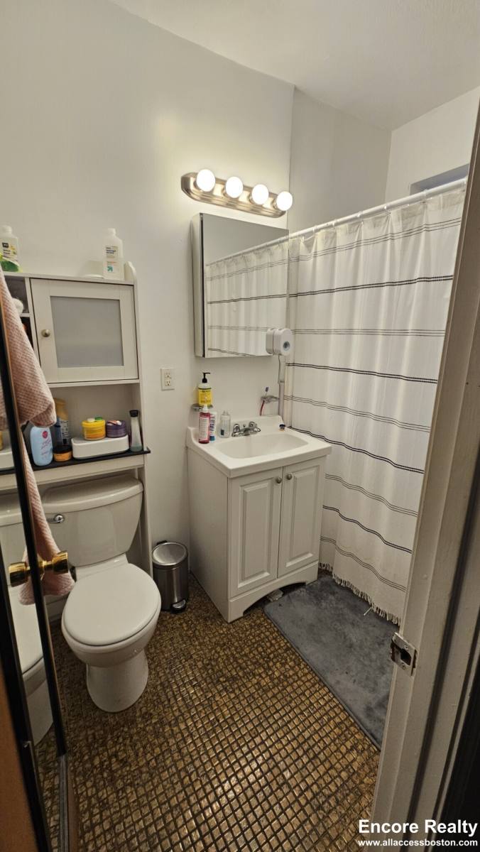 Apartment for rent at 111 Norway St #307, Boston, MA 02115