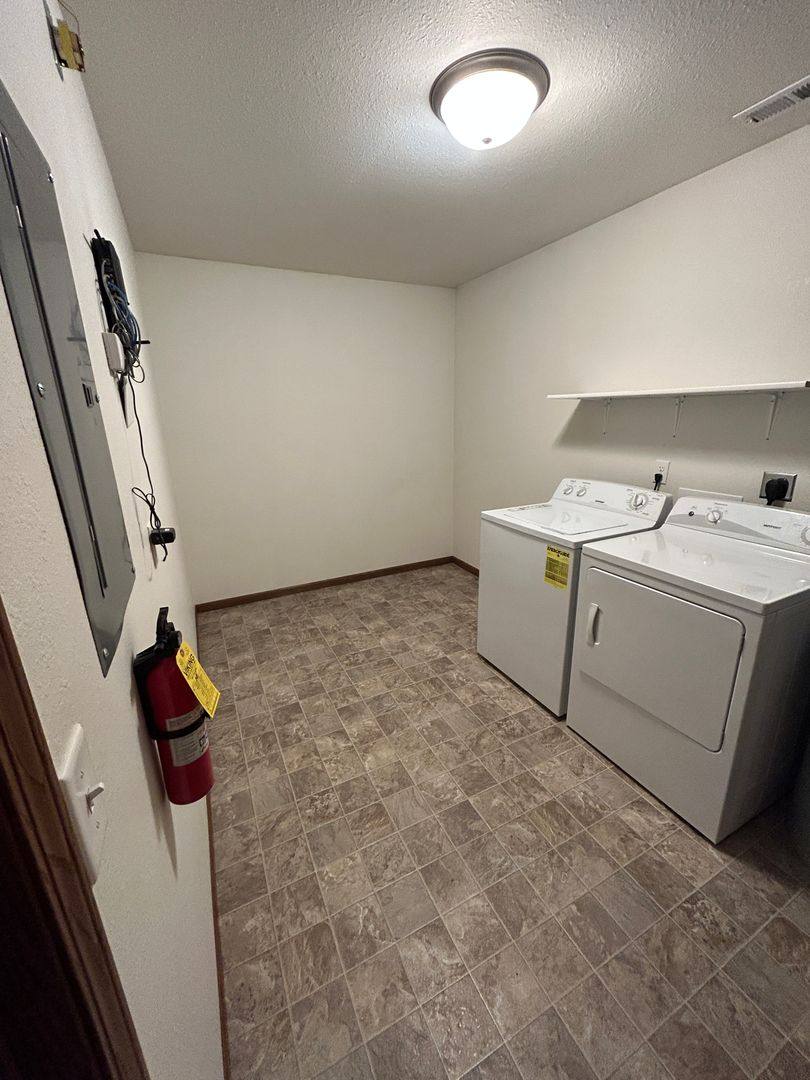 Townhouse for rent at 621 S Skylark Trail, Mankato, MN 56001