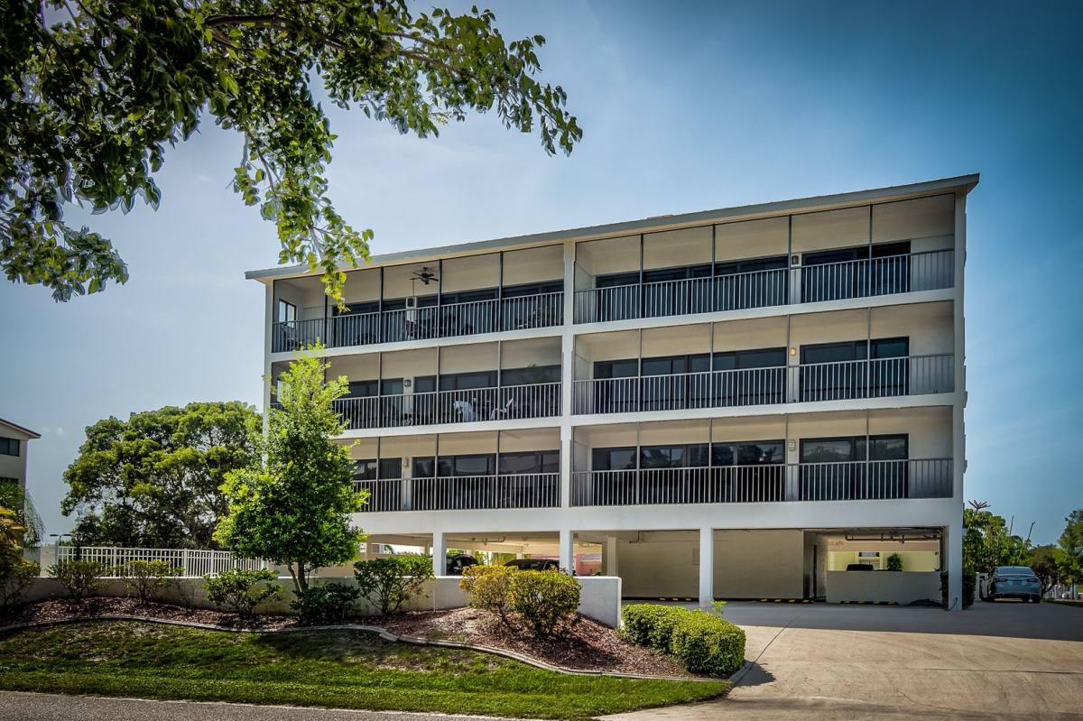 Apartment for rent at 1801 Jamaica Way, Punta Gorda, FL 33950