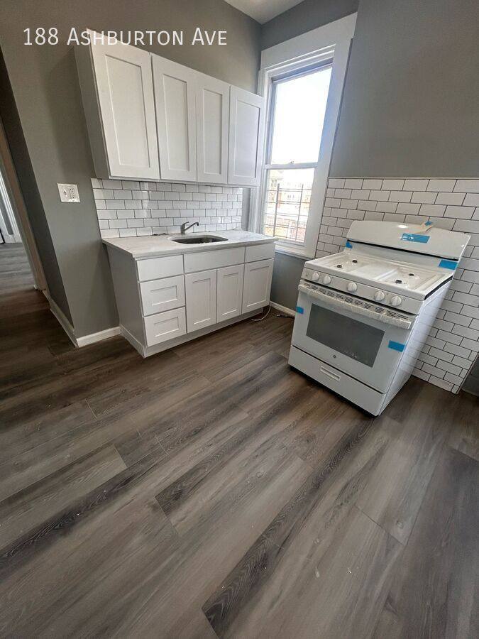 Apartment for rent at 188 Ashburton Ave, Yonkers, NY 10701