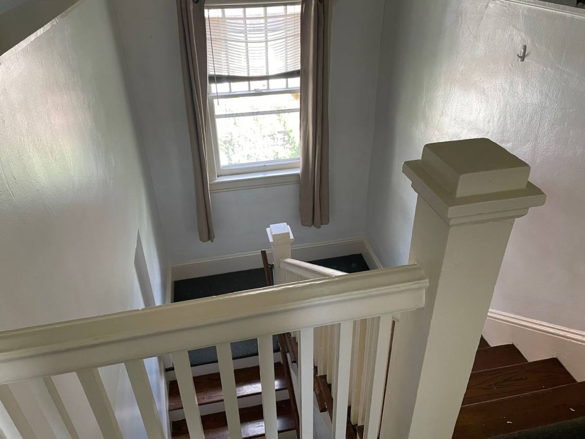 Apartment for rent at 2324 Orange Ave NW, Roanoke, VA 24017