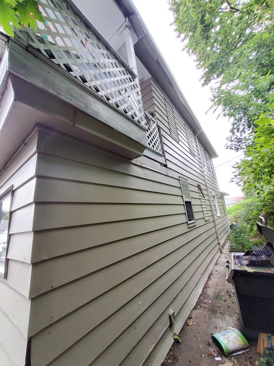 Apartment for rent at 277 E Spring St, Nanticoke, PA 18634
