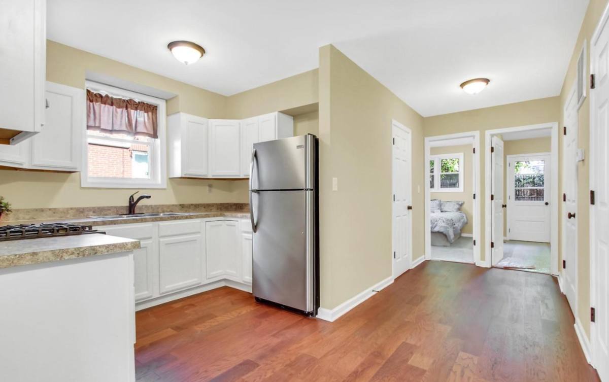 House for rent at 2609 N 5th St, Harrisburg, PA 17110