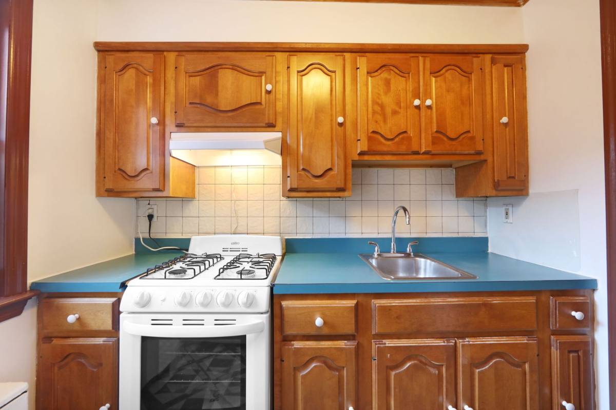 Apartment for rent at 2329 Hudson Terrace, Fort Lee, NJ 07024
