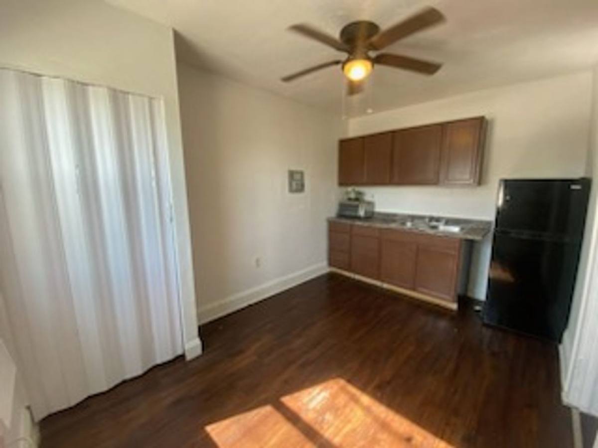 Apartment for rent at 401 Colonia Ln, E #17, Nokomis, FL 34275