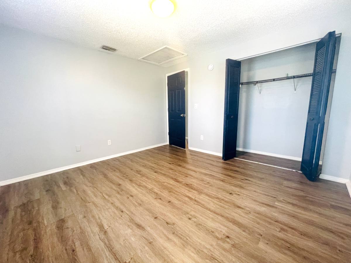 Apartment for rent at 4480 76th Ave N, Pinellas Park, FL 33781