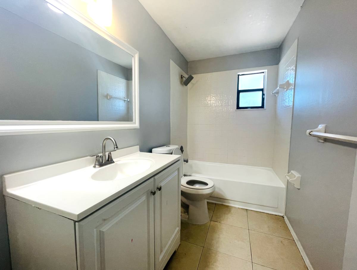 Apartment for rent at 4480 76th Ave N, Pinellas Park, FL 33781