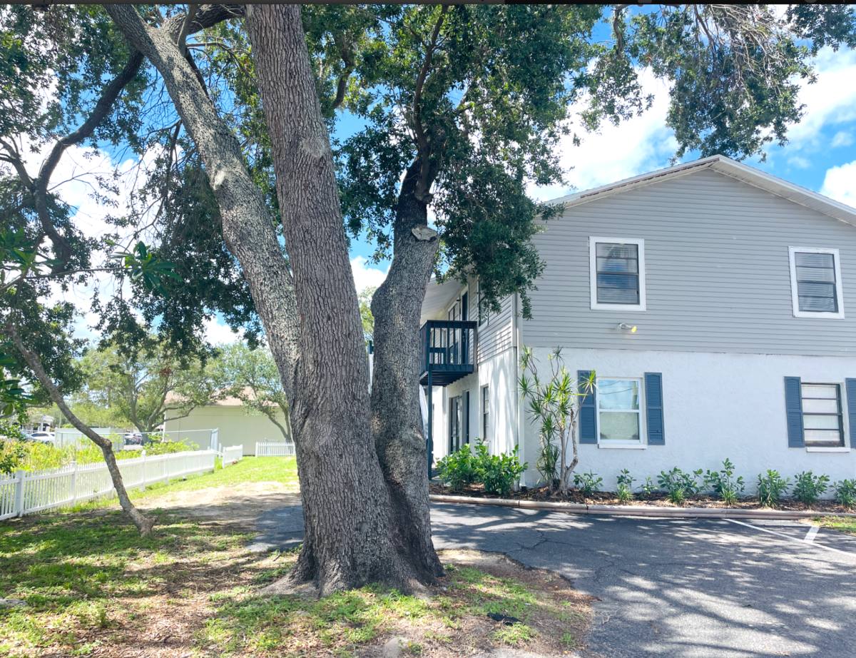 Apartment for rent at 4480 76th Ave N, Pinellas Park, FL 33781