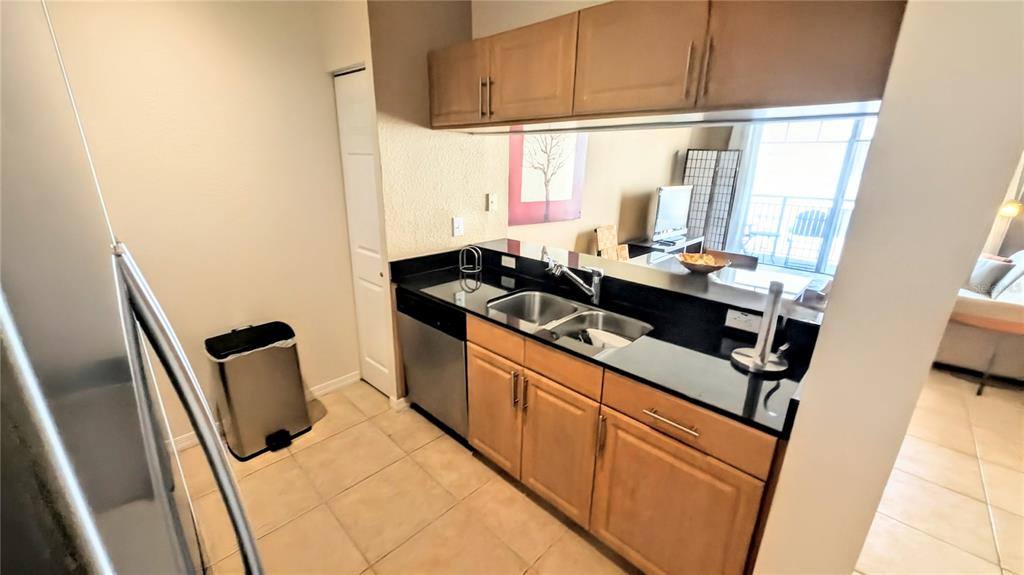 Condo for rent at 1064 N Tamiami Trail #1508, Sarasota, FL 34236