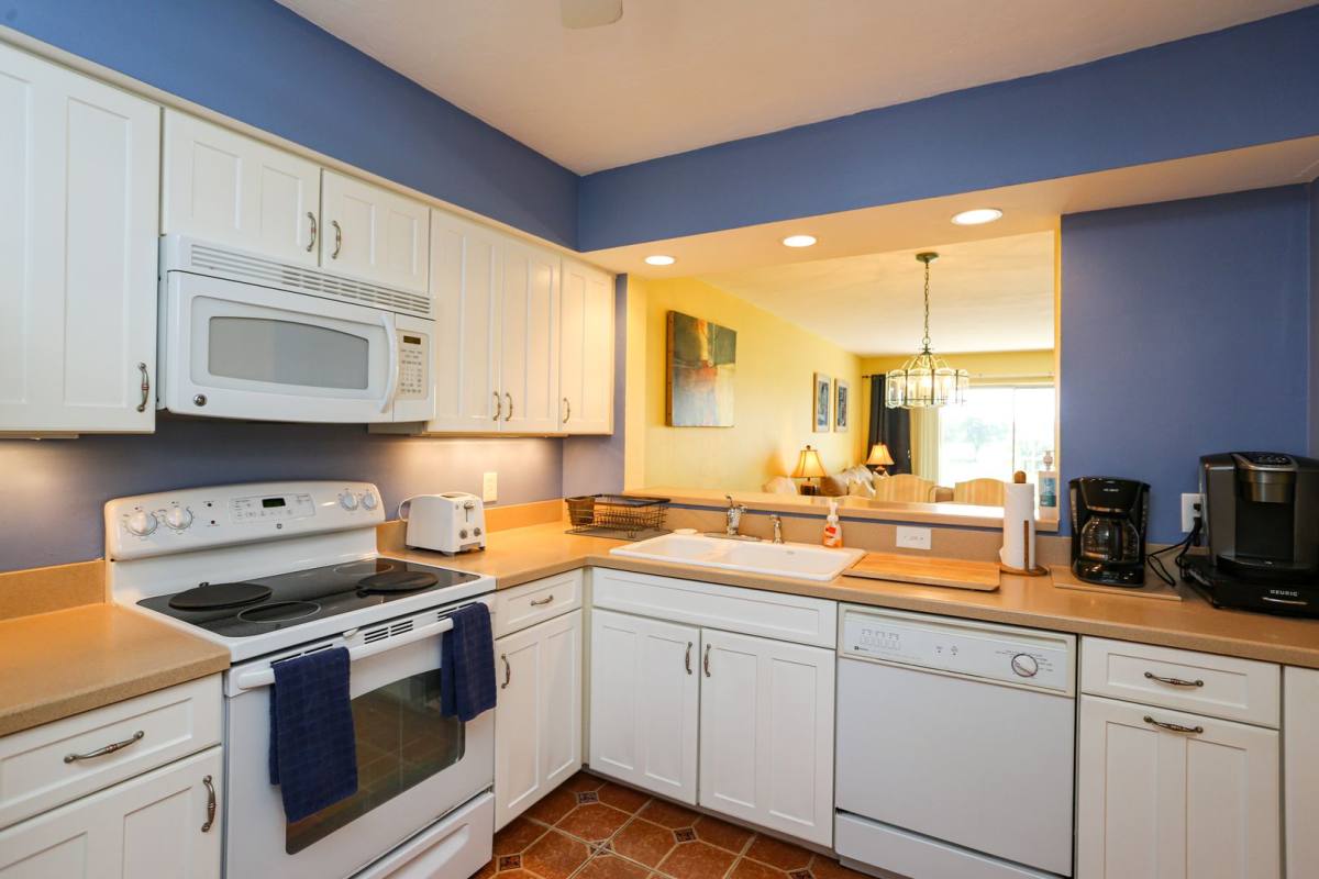 Condo for rent at 1075 Foxfire Lane, Naples, FL 34104