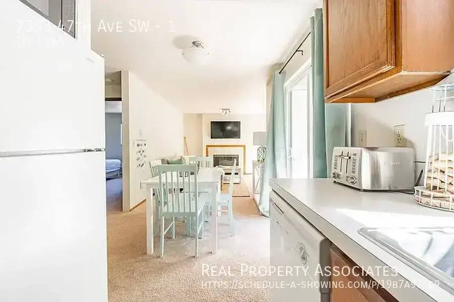 Apartment for rent at 7333 47th Ave SW #1, Seattle, WA 98136