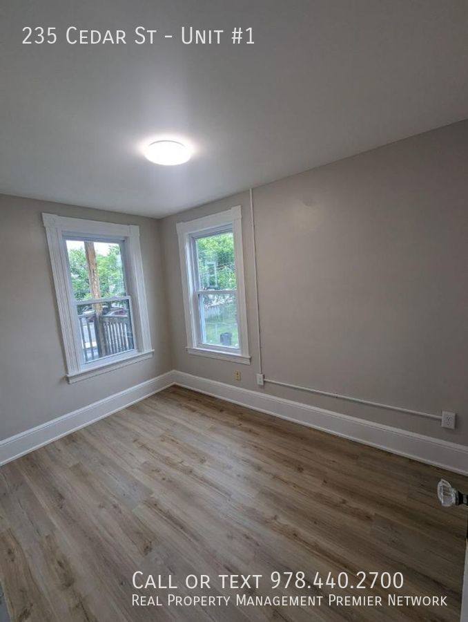 Apartment for rent at 235 Cedar St #1, Manchester, NH 03103
