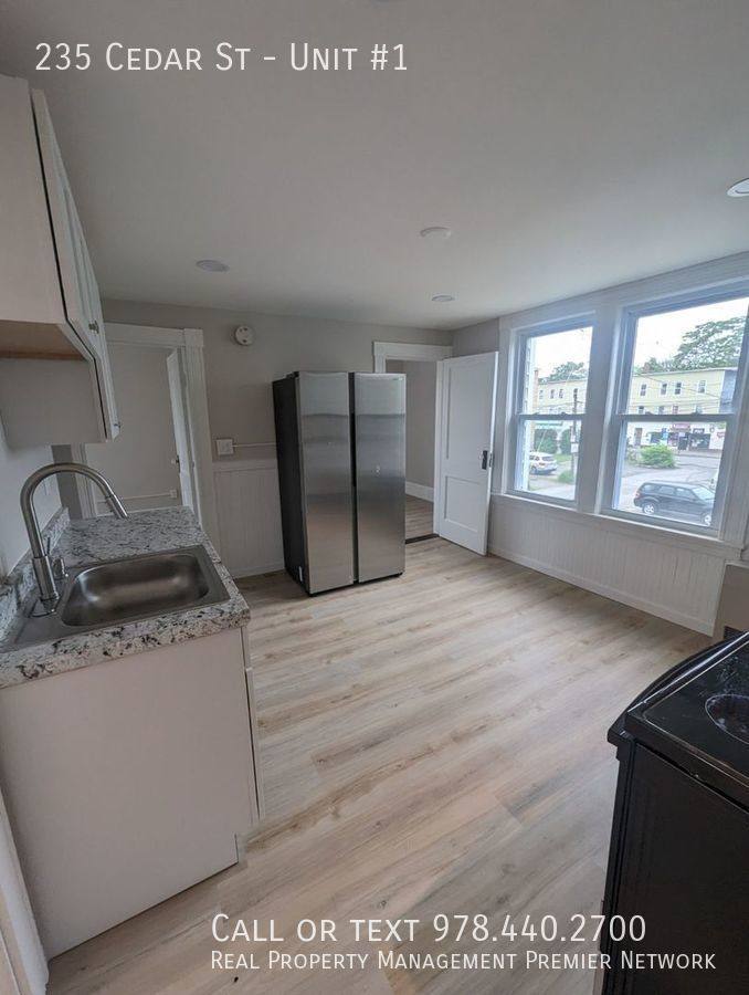 Apartment for rent at 235 Cedar St #1, Manchester, NH 03103