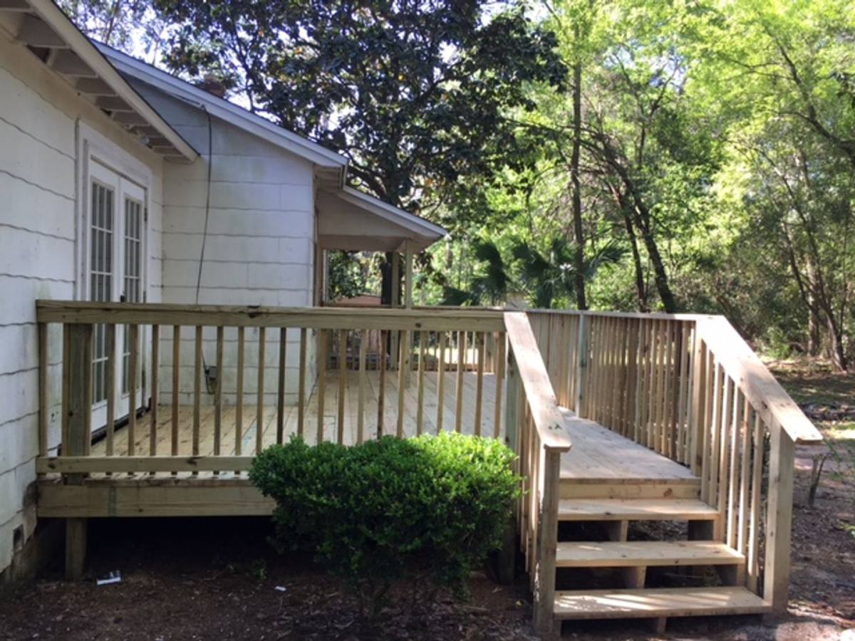 Apartment for rent at 408 Murat St, Tallahassee, FL 32304