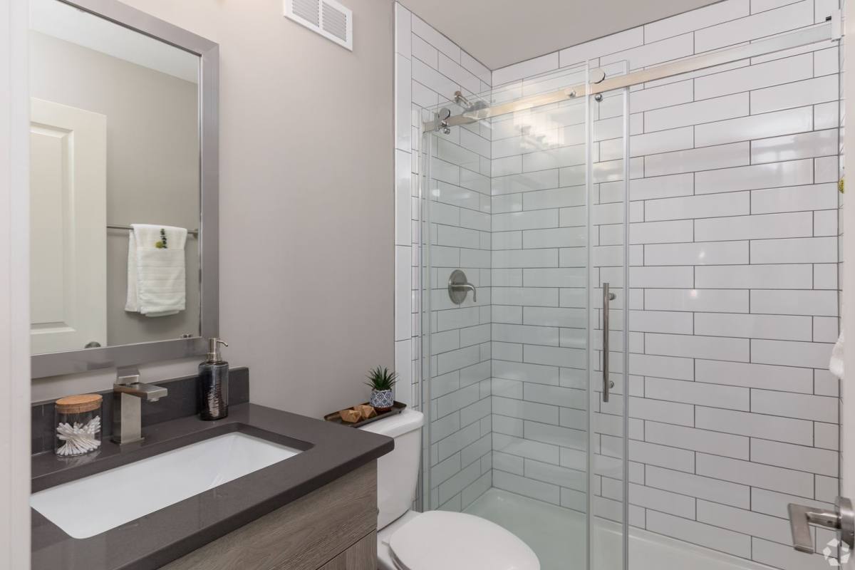 Apartment for rent at 2025 Peachtree Rd NE, Atlanta, GA 30309
