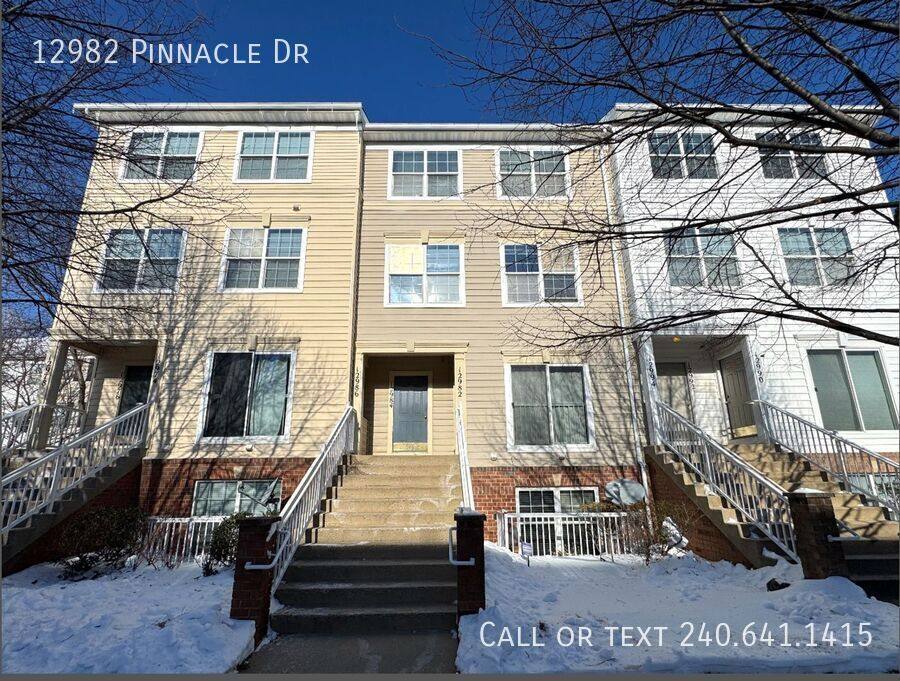 Condo for rent at 12982 Pinnacle Dr, Germantown, MD 20874