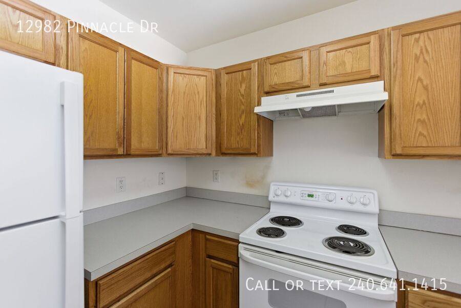 Condo for rent at 12982 Pinnacle Dr, Germantown, MD 20874
