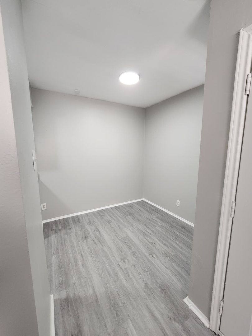 Apartment for rent at 1100 Frio St, San Antonio, TX 78207
