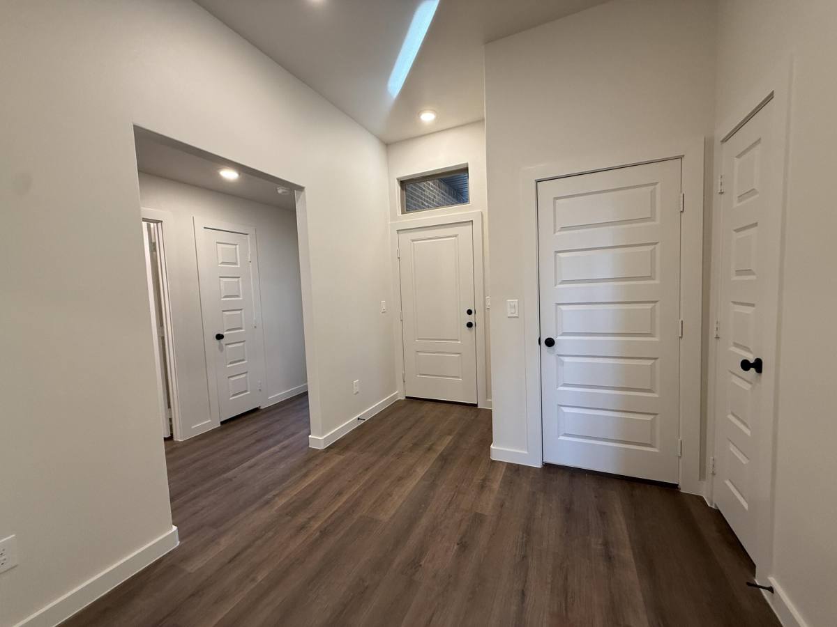 Apartment for rent at 3015 138th Place, Lubbock, TX 79423