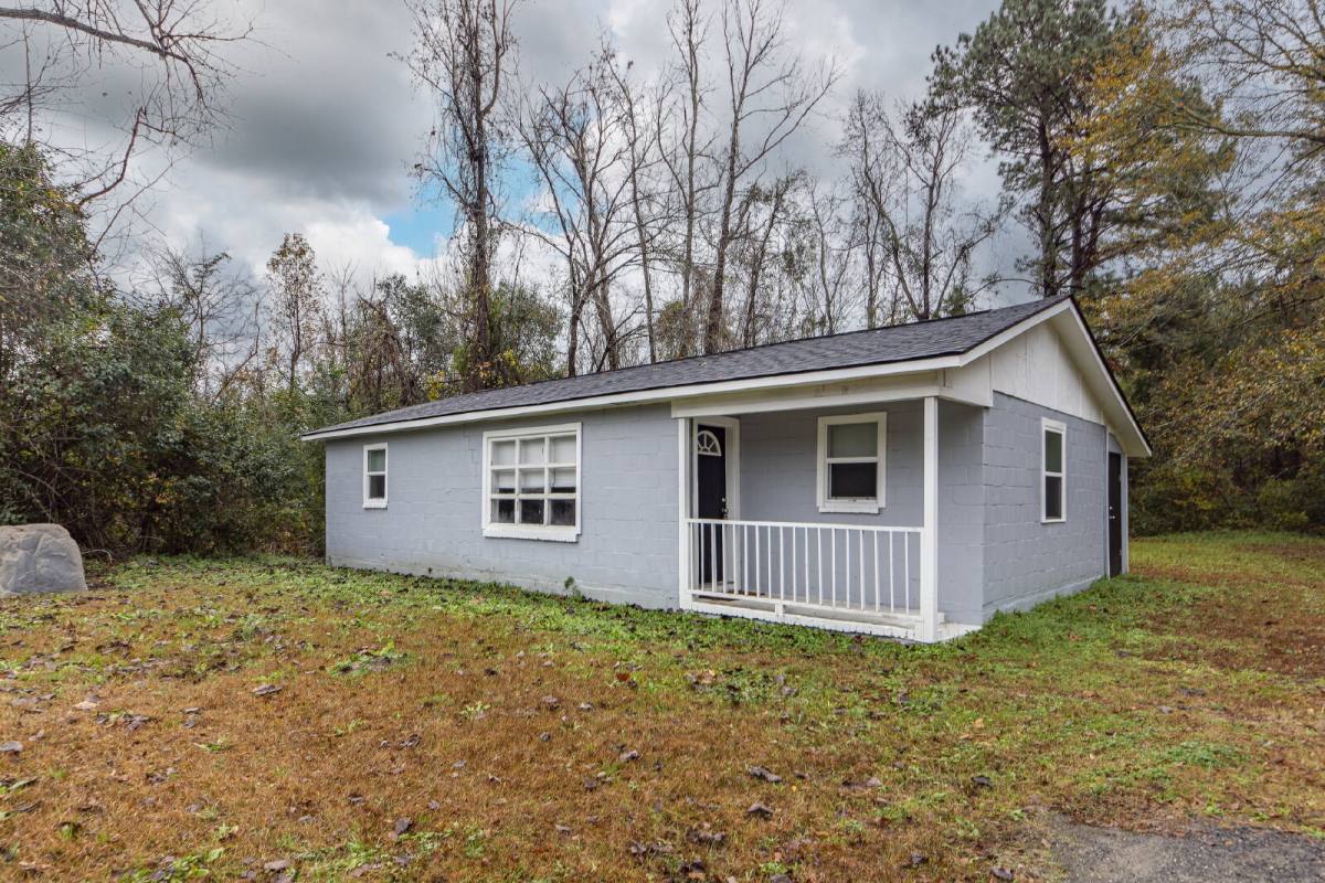 House for rent at 209 Testament Lane, Moncks Corner, SC 29461
