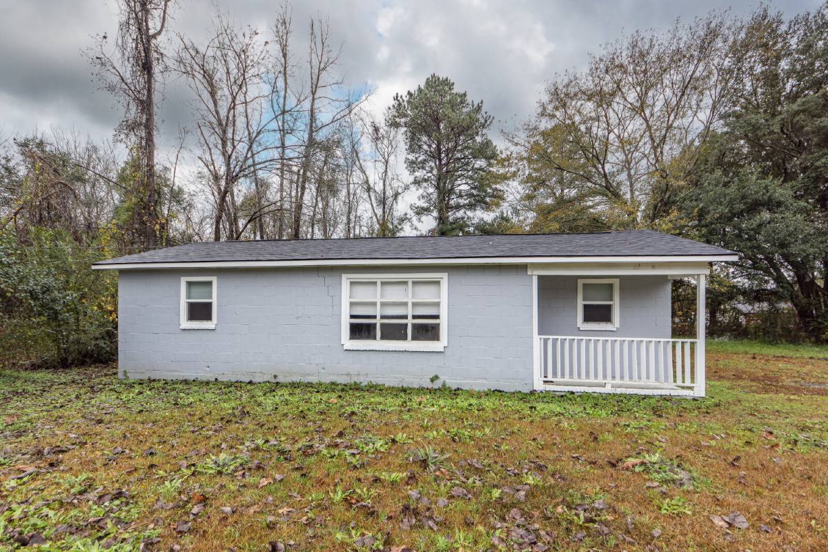 House for rent at 209 Testament Lane, Moncks Corner, SC 29461