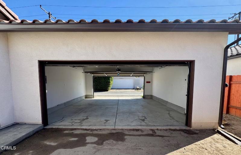 House for rent at 1150 W 1st St, Oxnard, CA 93030
