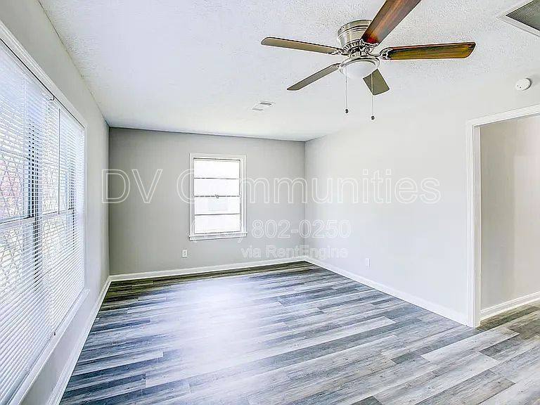 House for rent at 1118 Madison Ave, Pasadena, TX 77502