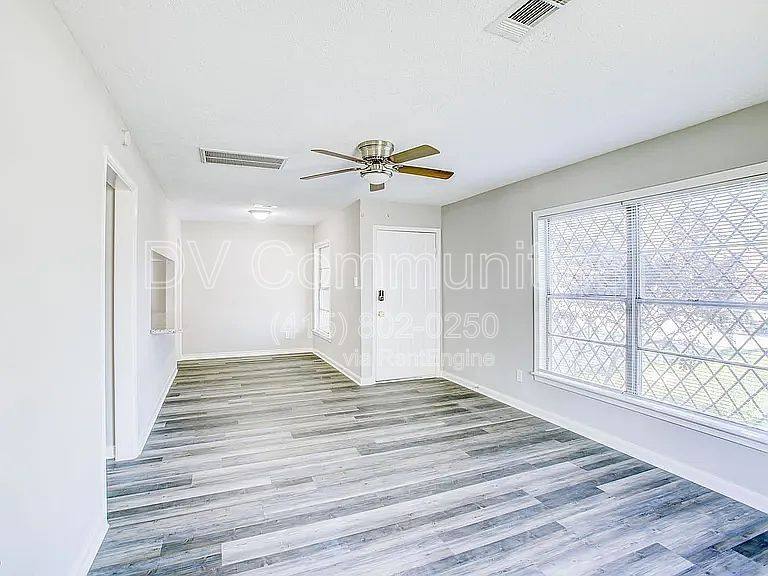 House for rent at 1118 Madison Ave, Pasadena, TX 77502