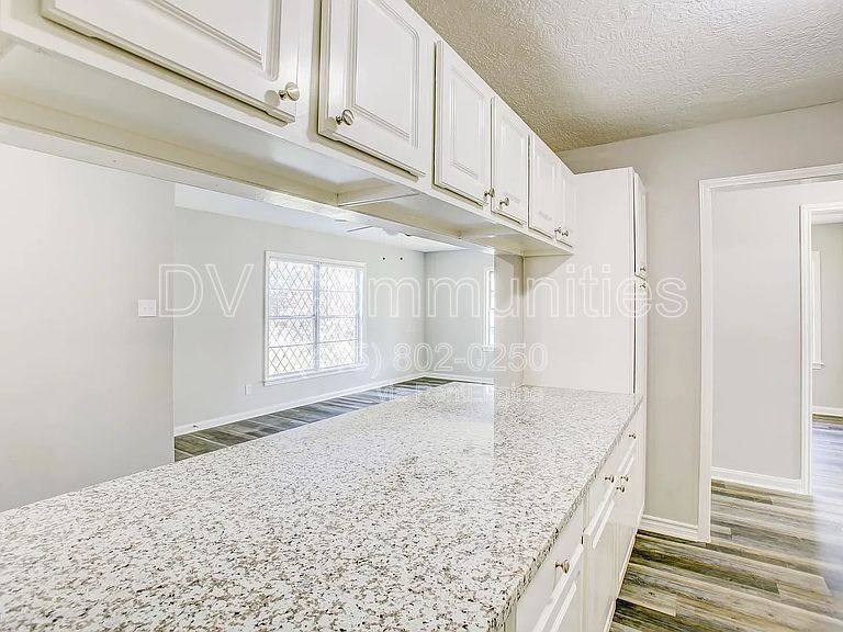 House for rent at 1118 Madison Ave, Pasadena, TX 77502