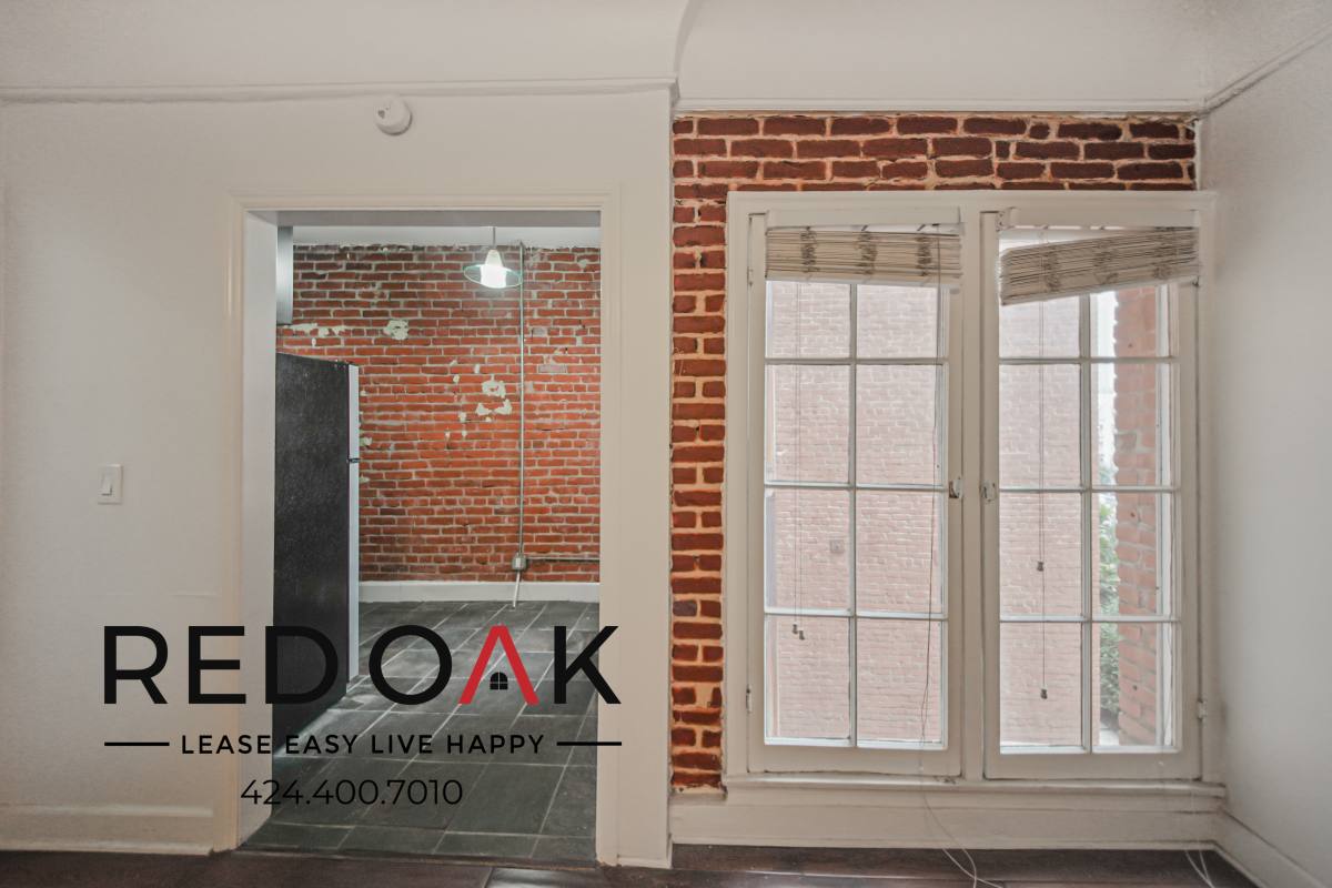 Condo for rent at 716 S Berendo St #114, Los Angeles, CA 90005
