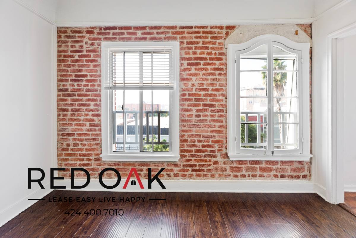 Condo for rent at 716 S Berendo St #102, Los Angeles, CA 90005