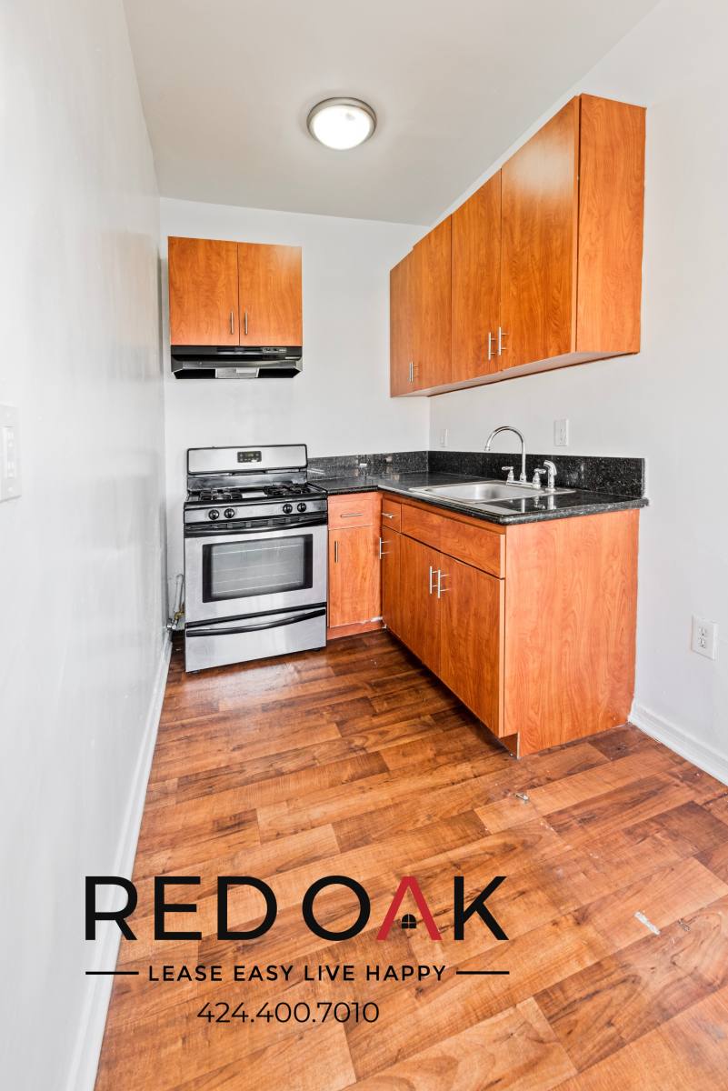 Condo for rent at 716 S Berendo St #102, Los Angeles, CA 90005