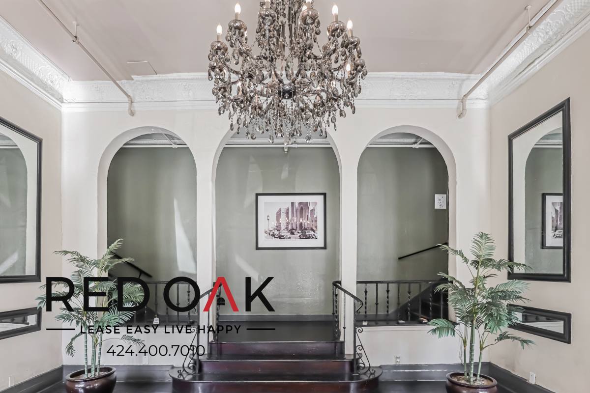 Condo for rent at 716 S Berendo St #102, Los Angeles, CA 90005