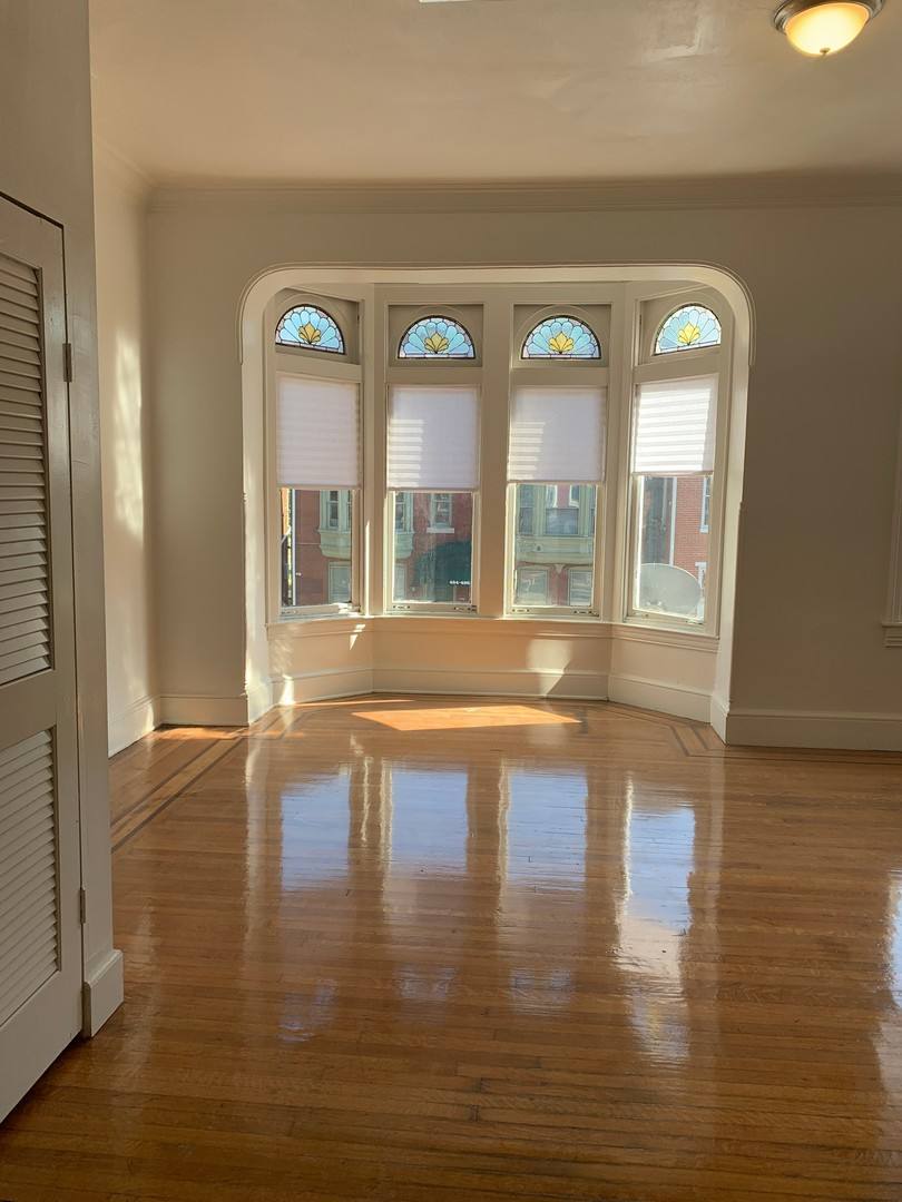 Apartment for rent at 487 W Market St, York, PA 17401