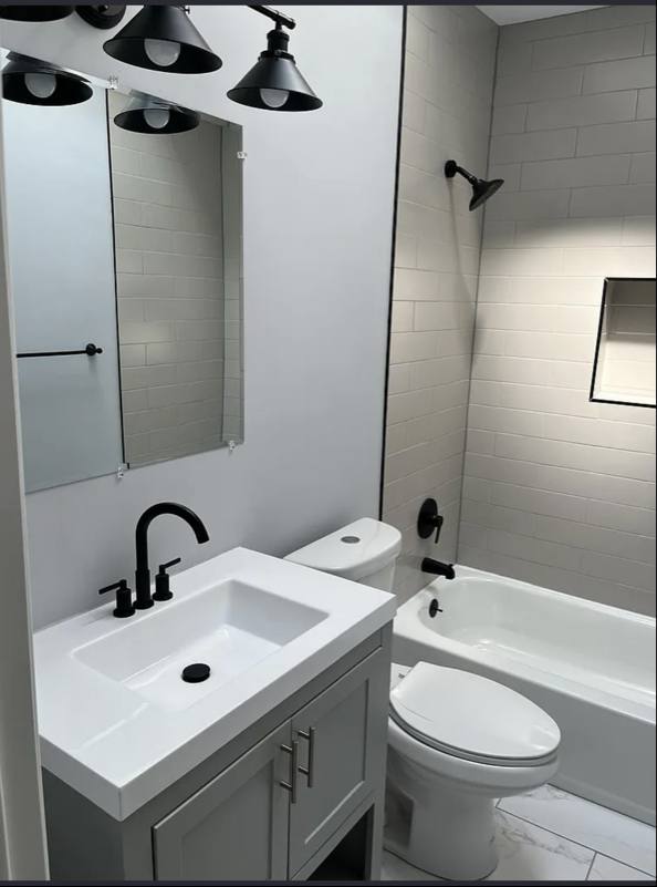 Apartment for rent at 5847 Willows Ave #3, Philadelphia, PA 19143