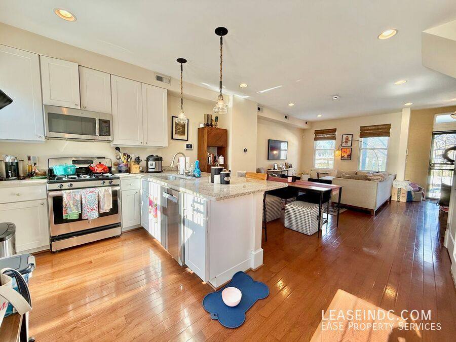 House for rent at 159 V St NE, Washington, DC 20002