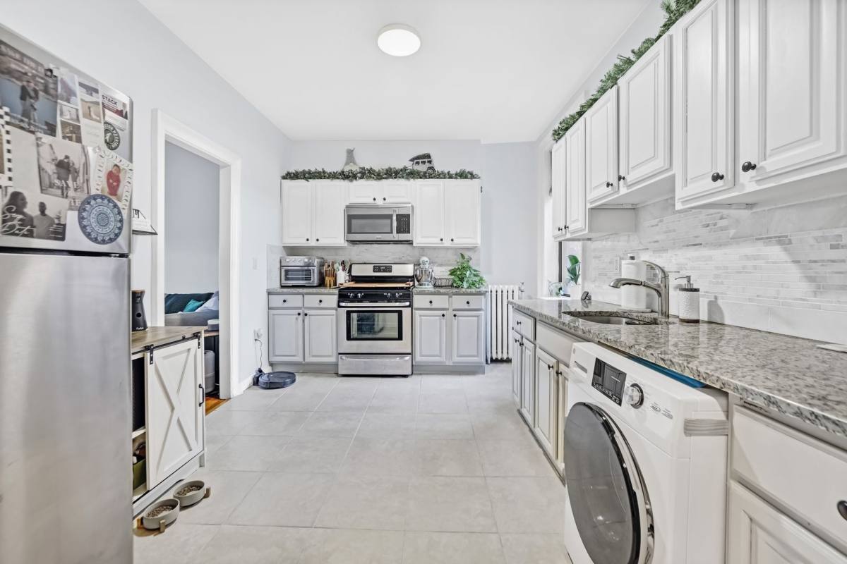 Apartment for rent at 1200 Central Ave, Union City, NJ 07087