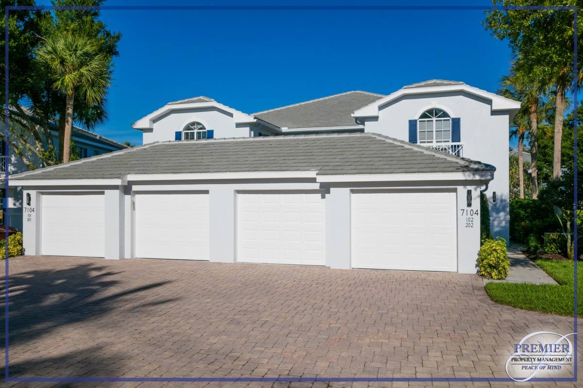 Condo for rent at 7104 Barrington Circle, Naples, FL 34108