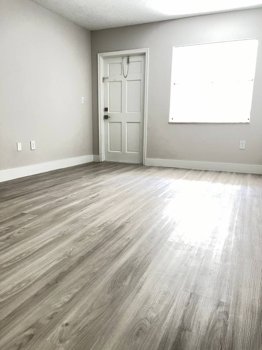 Apartment for rent at 1720 Cleveland St, Hollywood, FL 33020