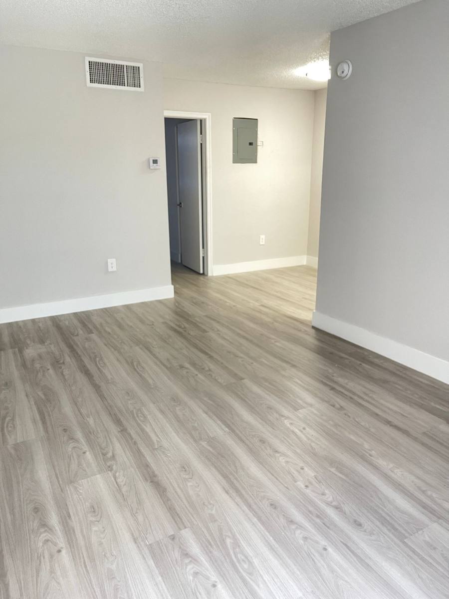 Apartment for rent at 1720 Cleveland St, Hollywood, FL 33020