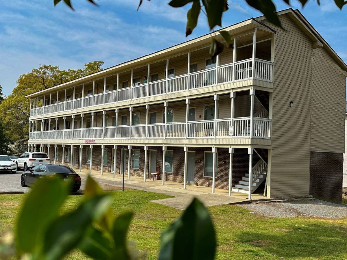 Apartment for rent at 411 E 5th St #19, Greenville, NC 27858