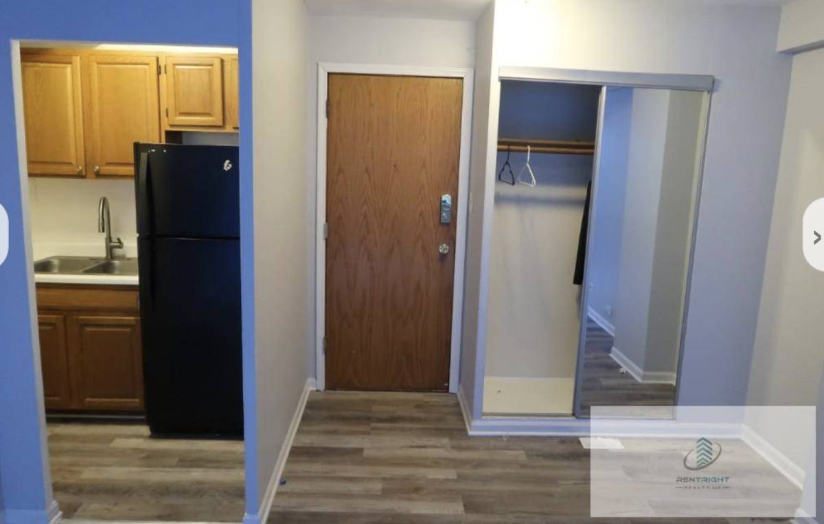 Apartment for rent at 4180 N Marine Dr, Chicago, IL 60613