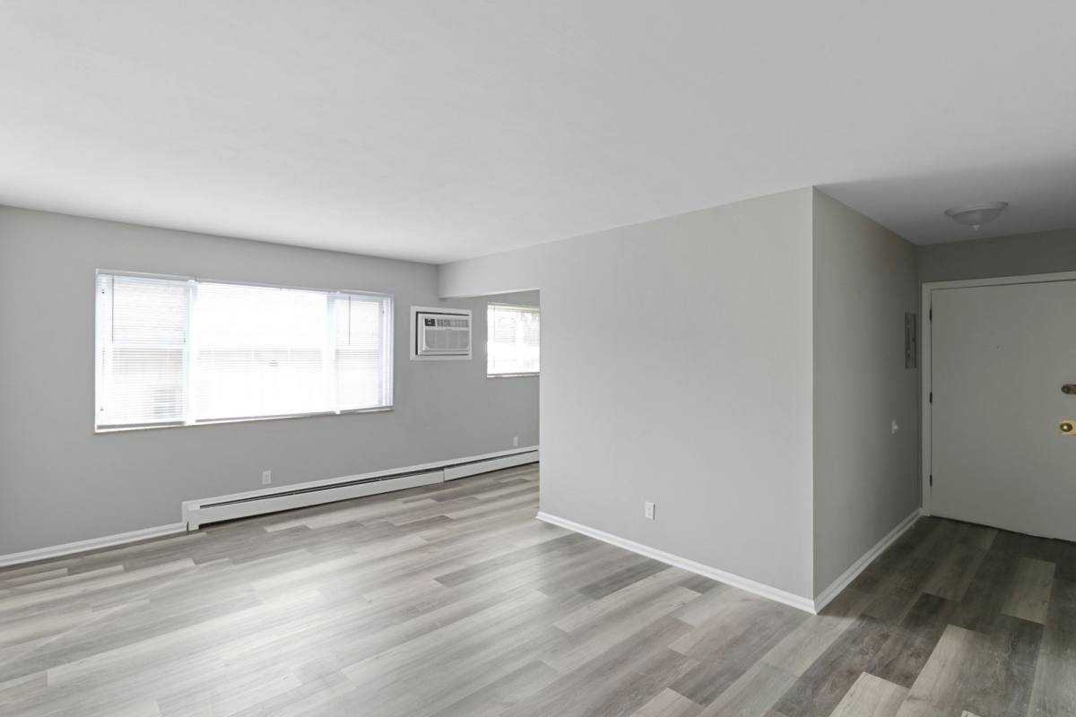 Apartment for rent at 4221 N Grand River Ave, Lansing, MI 48906