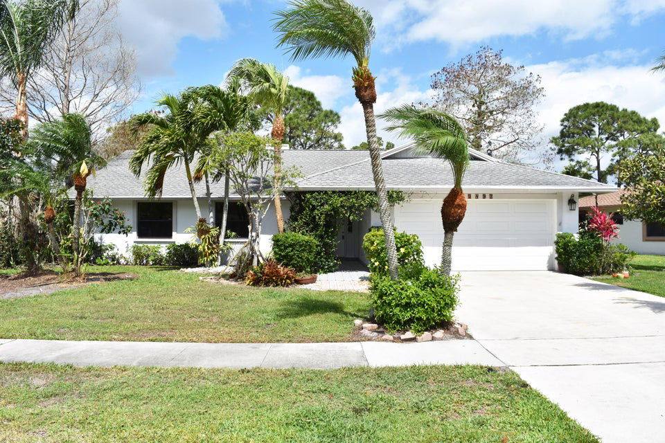 House for rent at 13492 Exotica Lane, Wellington, FL 33414