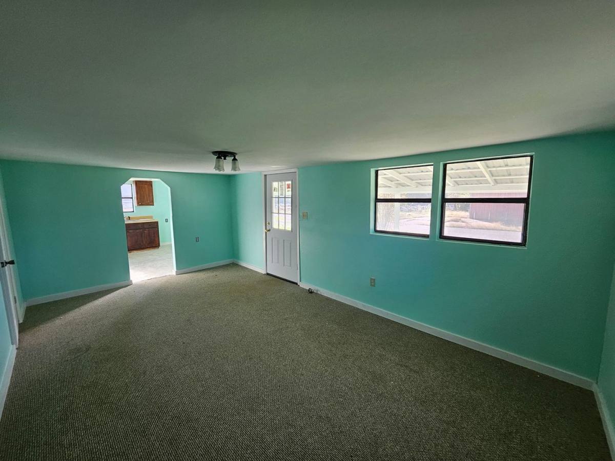 House for rent at 100 Lake St, New Llano, LA 71461